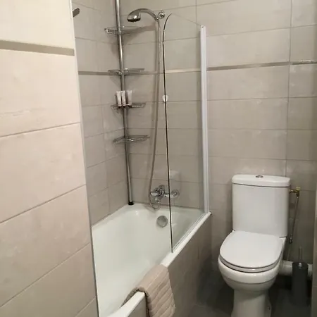 Le Bien Situe Apartment